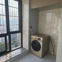 鳳凰花苑  90㎡ 1800元/月