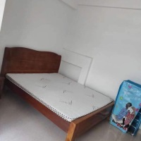 坪鋪小區(qū)  35㎡ 700元/月