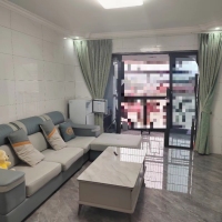 寶美街寶泰花苑3房2廳2衛(wèi) 拎包入住 2100元/月