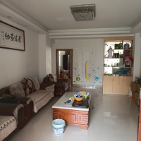 鳳凰山莊電梯房 三房二衛(wèi)拎包入住出租