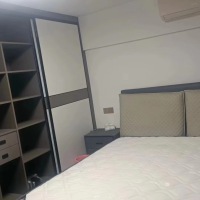 紅星時(shí)代廣場(chǎng)  57㎡ 1800元/月