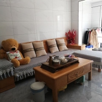 德備小區(qū) 三房二衛(wèi)拎包入住出租