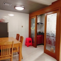 寶美職工公寓， 77平方，2房2廳2陽臺1衛(wèi)，間距寬，光線好，過戶便宜，聯(lián)系電話1586092505