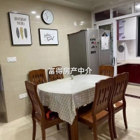 百德畔山1號(hào)  118㎡精裝修三房 好樓層僅售 125萬 首付10幾萬