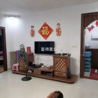 南環(huán)路公寓  105㎡  3房2廳  高裝  證全   70幾萬元
