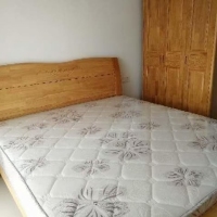 乐兴小区，三中城东校区对面，家具家电齐全拎包入住