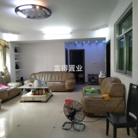 寶美街  電梯房  135㎡  4房2廳  中裝  證全  一平方7500，看房：135069190