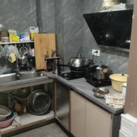 瓷城大廈  80㎡ 1500元/月