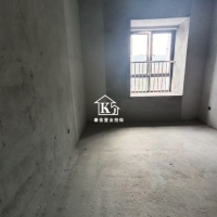 德備小區(qū)  122㎡ 106萬元