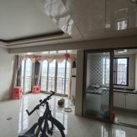 影城華園  130㎡ 贈送一房20平米，有四房 135萬元，證全，精裝修