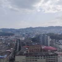 寶泰花苑9號樓拋售，視野開闊  123㎡ 懂貨的來……