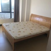 鳳池花苑  65㎡ 1600元/月微信同