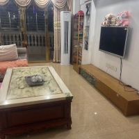非中介 龍東小區(qū)1號樓 3房前排沿溪  中樓層115.00㎡ 1600元/月