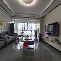 凤凰花苑  精装修，三房两厅，121㎡ 130万元