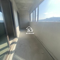 美的云玺台  包含车位一个，包含过户费，98㎡ 88万元