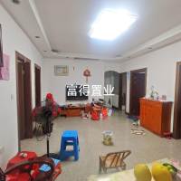 湖前读二实小 三中3房2厅 104平方 50几万 中装 证全 过户一次 看房:15359608277  104㎡ 59万