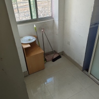 龙东小区  25.00㎡ 500元/月