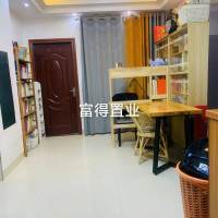 凤凰山庄电梯房   57平  精装修  2房1厅   45万 证全 看房:15359608277  57㎡ 45万元
