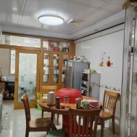 坪铺小区  含地下室车库134㎡ 60万元