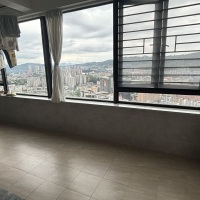 金交颐园  132平，120万，4房1厅2卫，一号楼