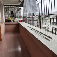 德新街农业银行房屋出租，领包入住