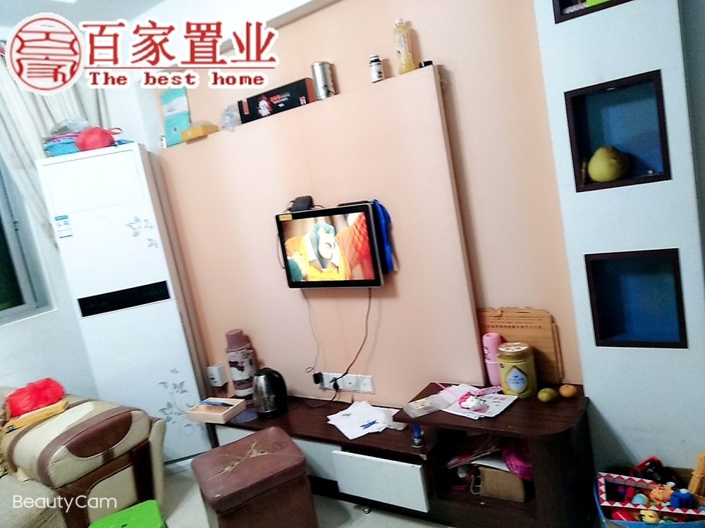 龍東小區(qū)，3室2廳1衛(wèi)1陽，85平，72.0萬，高樓層，，中裝，性價比高