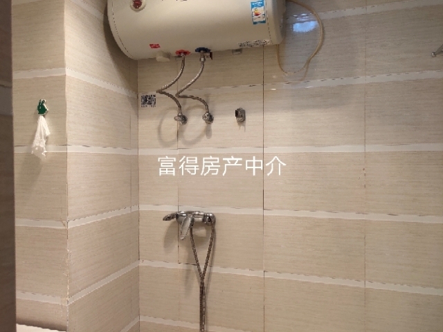 翰林府邸單身公寓出租，家具家電齊全，拎包入住，押一付一，可做飯。1200元/月，周邊一中 二實小接送方便  47㎡ 12
