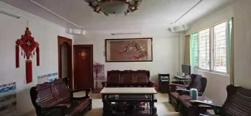 金苑小區(qū)，127平方，三房兩廳兩衛(wèi)，另外獨(dú)立摩車庫13平方，小車?？糠奖悖脴菍?></a></li></ul>
			</div>
			<a href=