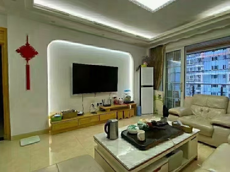 东埔聚兴小区  145㎡ 160万元