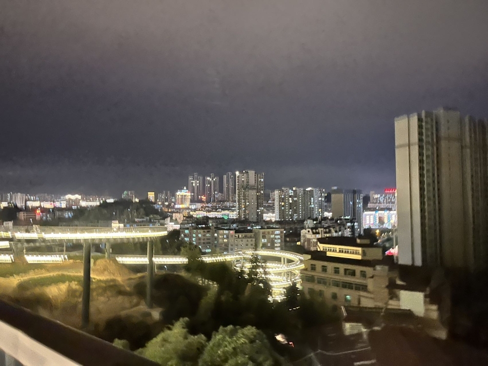 美的云璽臺  104㎡ 120萬元