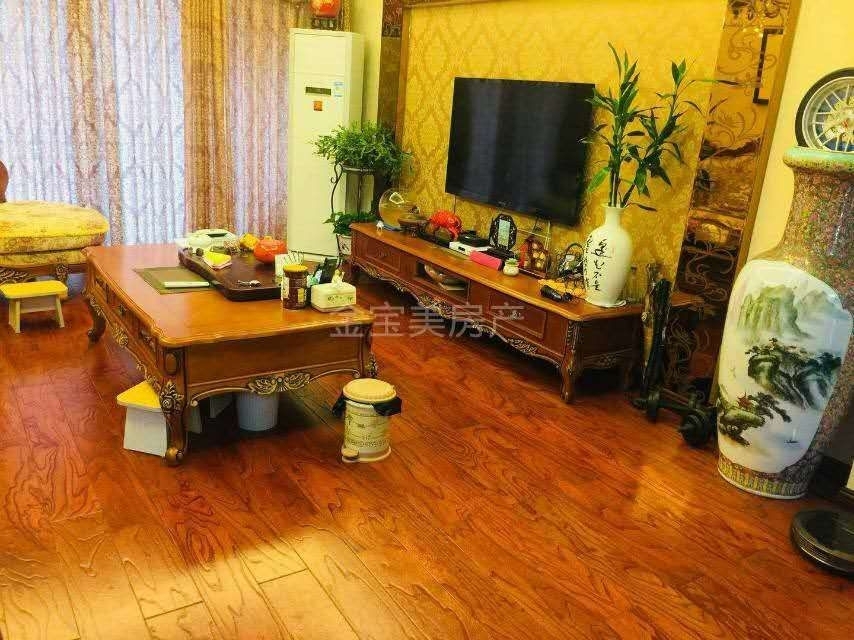 百德畔山1号  115㎡ 148万元，证在手，首付30万拎包入住