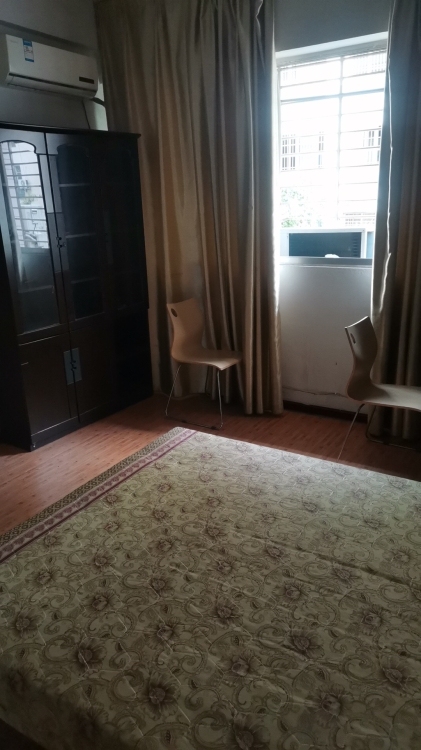 南門后街  120㎡ 1800元/月