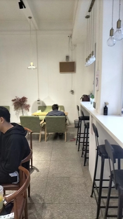 德化縣三班鎮(zhèn)人民政府  74㎡
