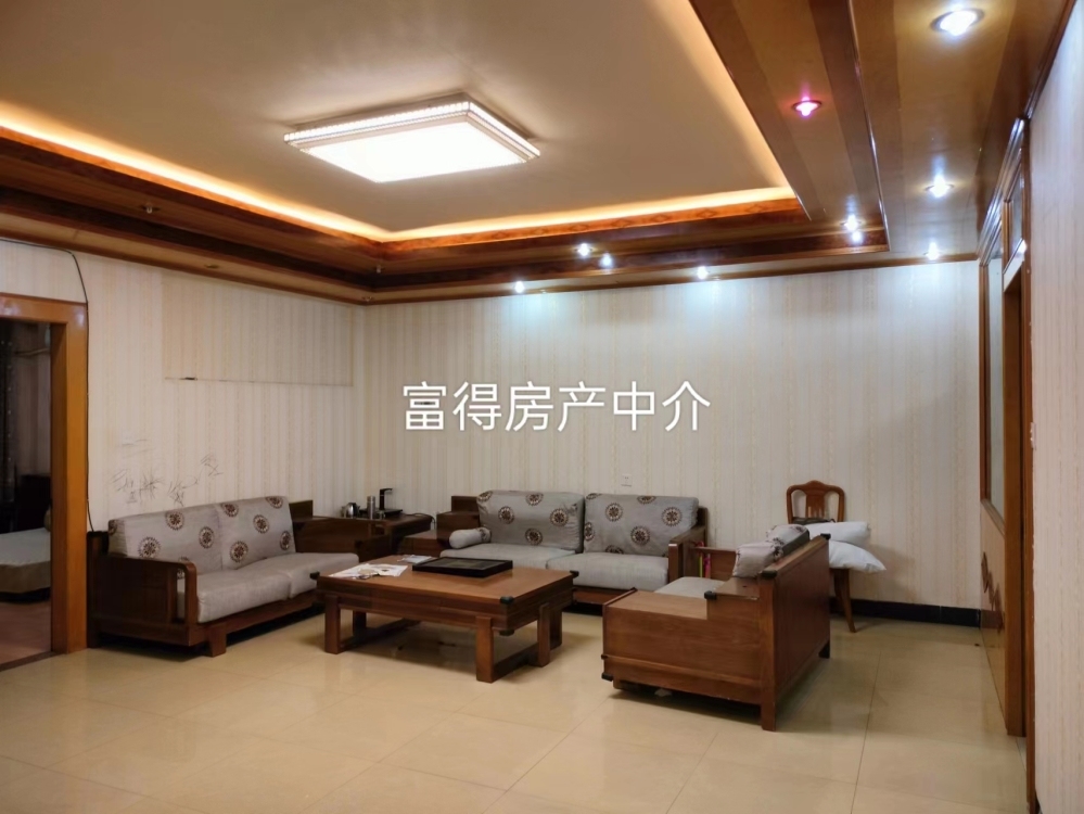 二實(shí)小五中學(xué)區(qū)房  潯北路  142平 精裝修三房 證全 每平米80