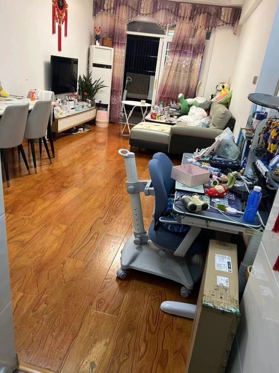 美伦山景叠苑  79㎡ 83万元，证全，首付10万