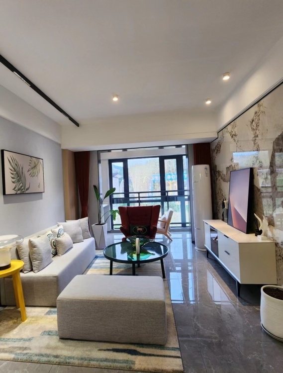 德化一期美境住宅區(qū)  ，單價(jià)4000開(kāi)頭，真正零首付?僅限20套?面積100-149㎡ 免中介費(fèi)，看房找我有優(yōu)惠  10