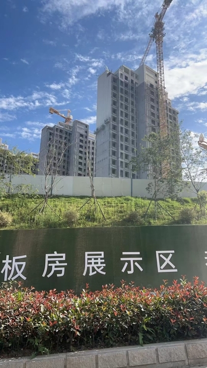 零首付 ?就可以買房咯 已封頂 外立面已在施工  100㎡ 42萬元