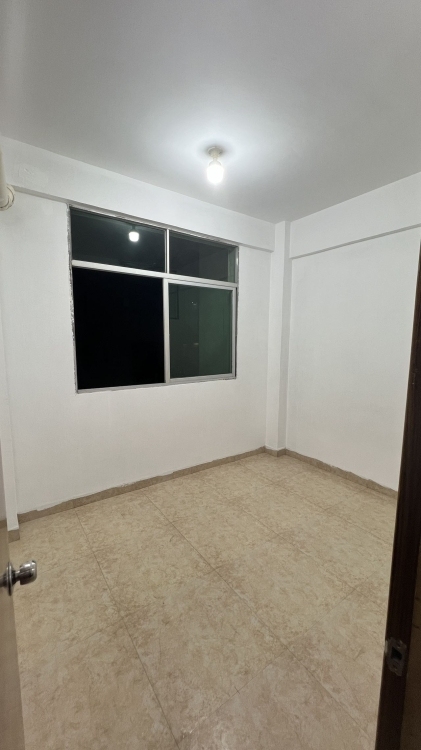 德化第八中學(xué)東頭新村4號樓，離八中500米，陽光充足，帶陽臺，免費停車位，70㎡ 800元/月