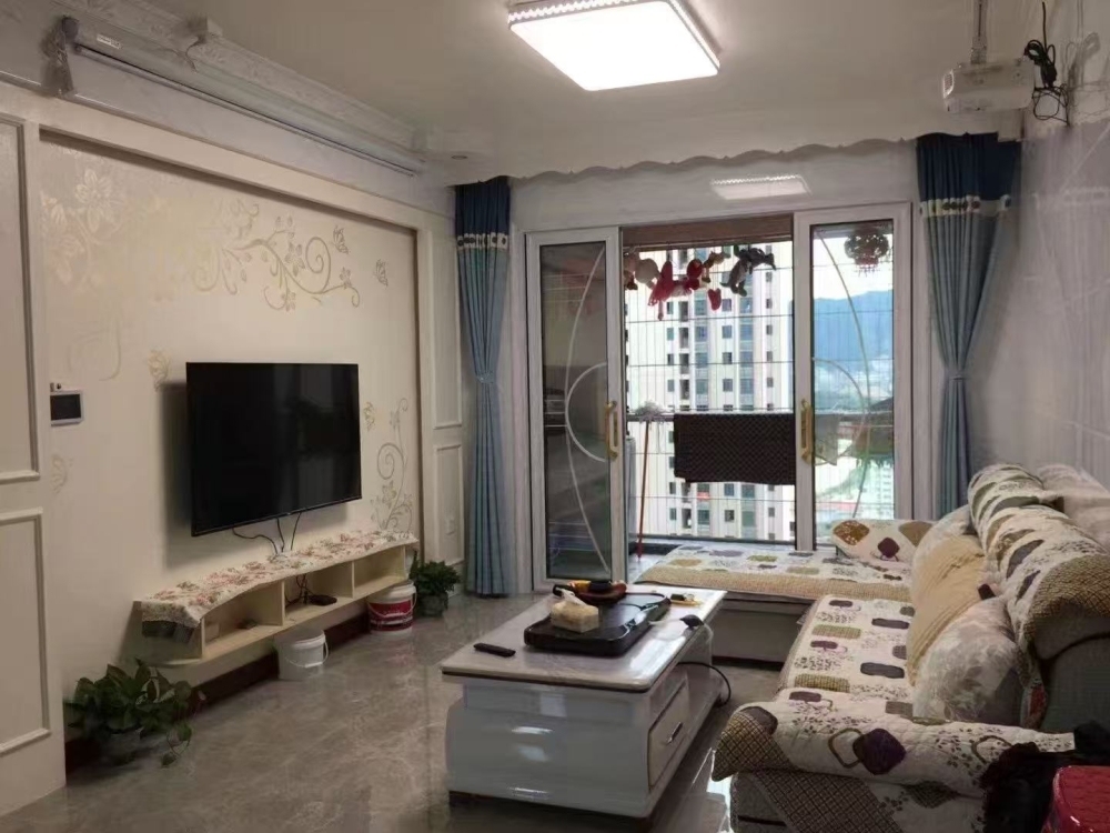 嘉德新苑，精裝三房  93.5㎡ 58萬元