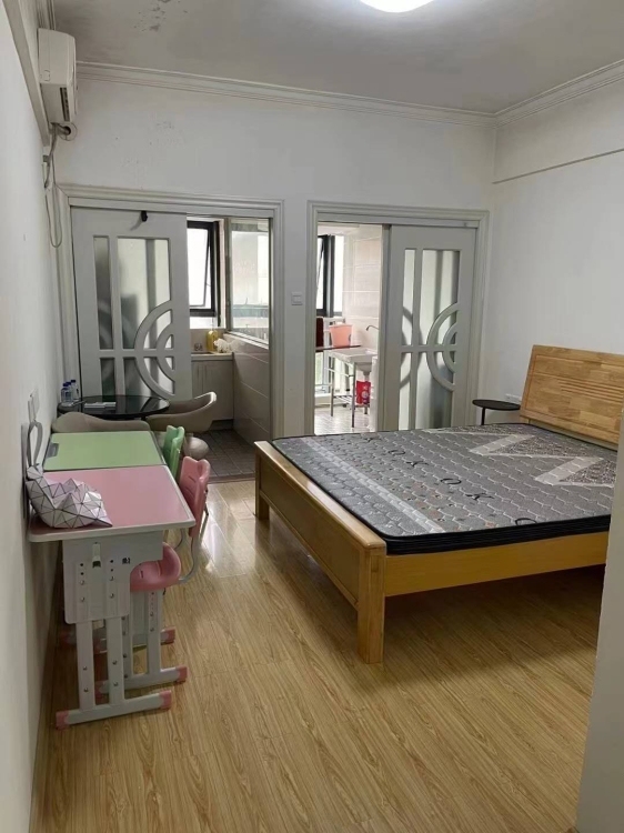 群盛翰林府邸  40㎡ 900元/月微信同