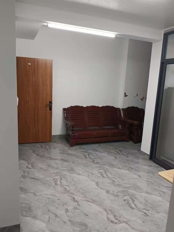 王厝山新苑  60㎡ 1300元/月