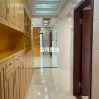 裕正城市花園  105㎡另贈送一房 精裝修四房 好樓層 110萬 110萬