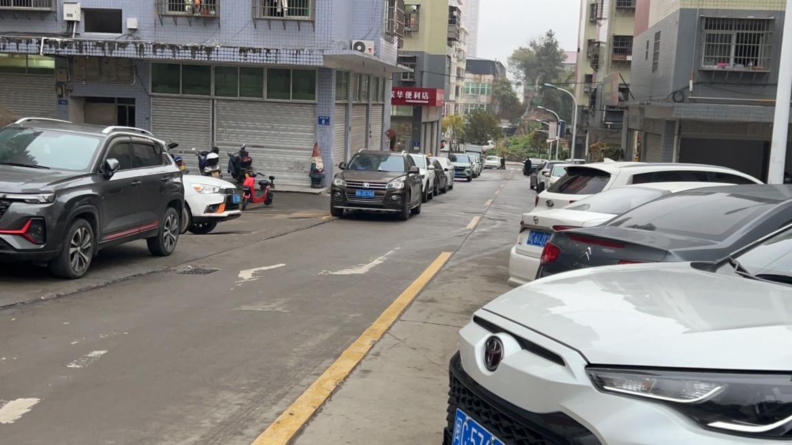 詩墩好友糧油商行  130㎡ 1600元/月