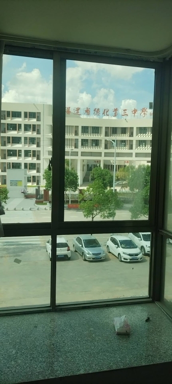 樂(lè)興小區(qū)  60㎡ 800元/月