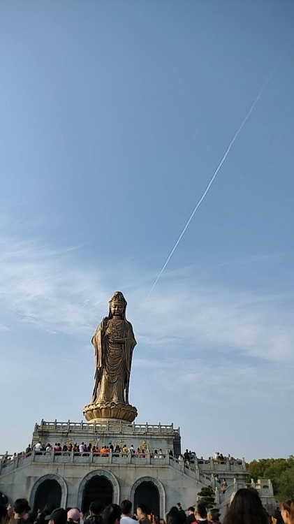 麗景灣一期  10幾層 4房2廳 132平方 精裝 115萬證全 看房:15359608277  132㎡ 115萬元