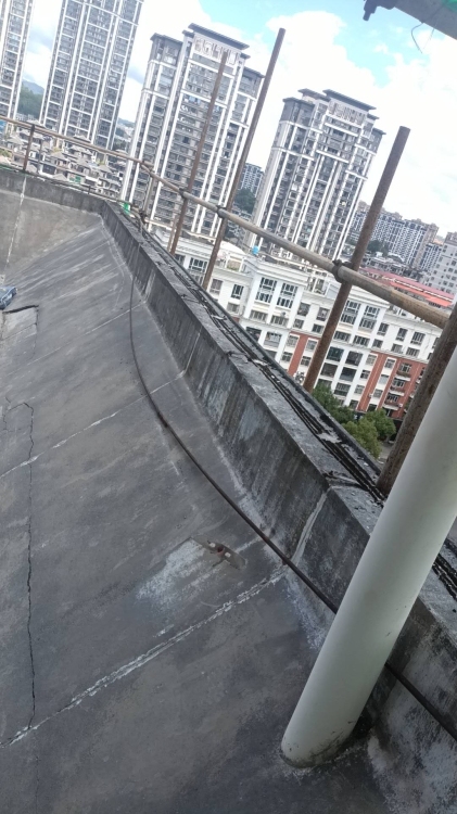 鹏翔海丝广场对面  90㎡ 550元/月