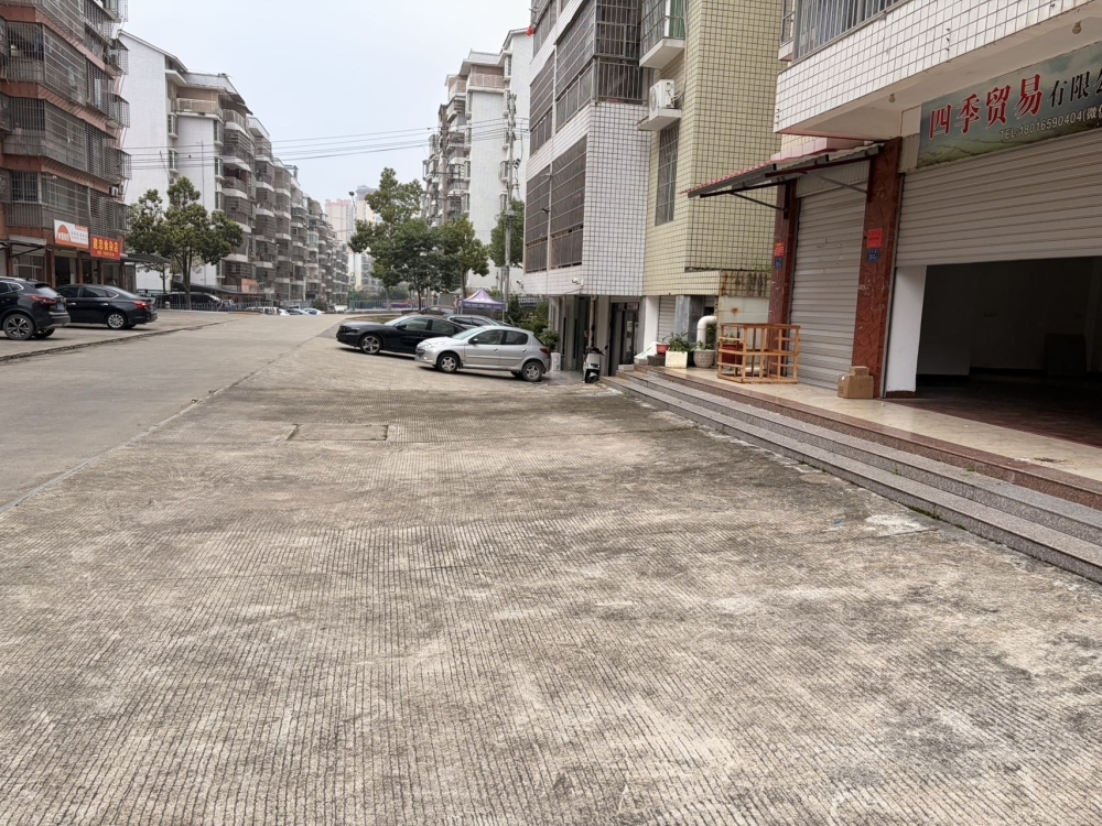 城东开发区F区3单元  120㎡ 价格面议