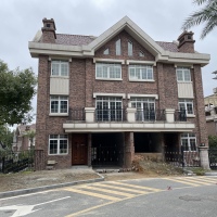 百德畔山云海 7室 296㎡ 410萬 毛坯