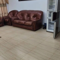富東街 4室 150㎡ 3000元/月