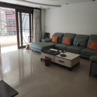 鹏中小区 3室 135㎡ 租金面议 普通装修